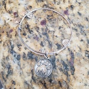 Alex & Ani NYC paw print silver wire bracelet